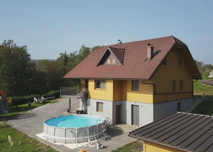 Snoopy House
